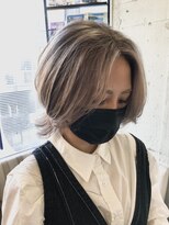 ペネロープ(Penelope)&nbsp;ウルフボブ/レイヤーボブ/ハイトーン/フェイスフレーミング　