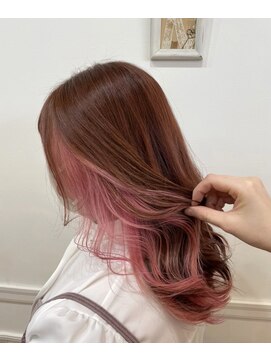 ブルーム ヘアアンドメイク(bloom hair&make) インナーカラーピンク