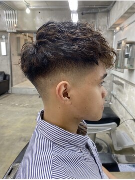ロンドガルマン 名古屋(Lond GULLMAN) 【Lond GULLMANHide】MEN'S HAIR/フェード/メンズカット/パーマ