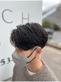 センターパート×ニュアンスパーマ