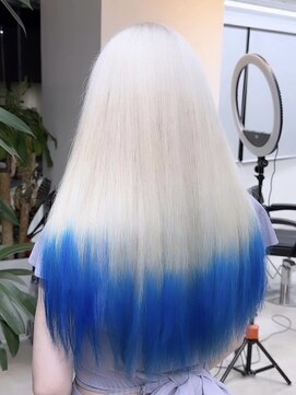 ヴェルデ(Verde) ホワイトデザインカラー ブリーチ、インナーカラー