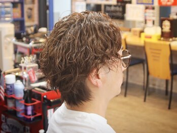 カットハウスの写真/再現性が高く、自宅でもセットしやすいと好評のパーマ！忙しい朝も簡単にキマるスタイルに仕上げます◎