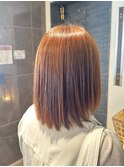 ミディアムヘア/オレンジブラウン/艶髪