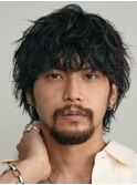 渋谷波巻きパーマ束感ツイストスパイラル無造作メンズパーマ色気