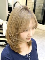エフィールリアモ(afeel riamo) ミルクティーベージュカラー+レイヤーカット