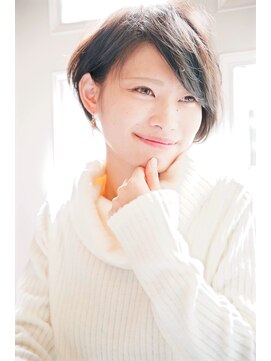 ヘアーアンドアトリエ マール(Hair&Atelier Marl) 【Marl】グレージュカラーのショートボブ