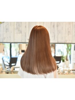 【阪急淡路駅徒歩5分】髪を傷ませにくい縮毛矯正《美革ストレート》で、あなたらしい自然なstyleを創ります