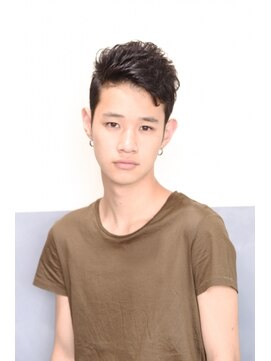 スタジオ 渋谷 原宿(Stujio) ツーブロックスタイル