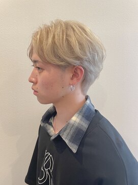 ガレリアエレガンテ 植田店(GALLARIA Elegante) ハイトーンショート