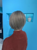 ティファニー(Tiffany) ☆ダブルカラーで極限まで透明感を追求☆