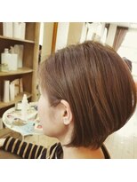 ハグエヴェック(HUG AVEC)&nbsp;ミニボブ+インナーカラーも◎