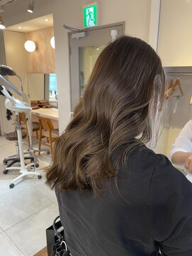 キャンバス バイ ネオリーブ 横浜西口(Canvas by neo.) シークレットハイライト 赤み消し カーキベージュ【miku】