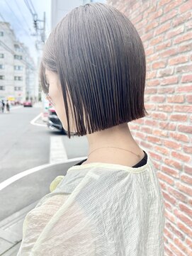 オーガニック アトリエ 大宮(organic+atelier) 20代30代大人可愛いアッシュベージュくびれボブ耳掛け透明感