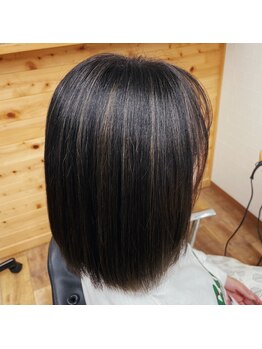 オーガニックカラー×丁寧な施術でダメージを最小限に抑え、『長持ちうるツヤカラー』が叶う♪♪