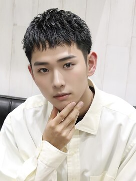 アース 錦糸町店(HAIR&MAKE EARTH) アップバング束感ショートツーブロックスキンフェードハイライト