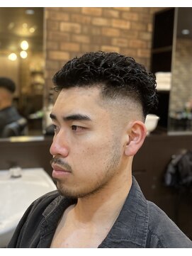 バーバーショップ ネオ セカンド(BARBERSHOP NEO2nd) バックパーマ