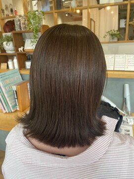 12.2柔らかオリーブベージュオリーブグレー