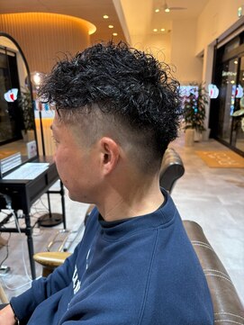 カットインリコ(CUT IN Rico) メンズパーマ