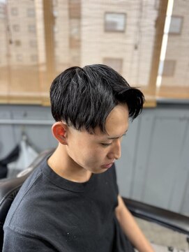 バーバーショップライズ 2nd(barber shop RAIzE) アップバング