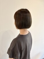 ペスカケイクリエイティブ(PESCA K-CREATIVE)&nbsp;丸みショートボブ｜首元すっきり