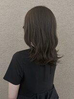 ビファインべクス(Befine becs)&nbsp;透明感たっぷり！オリーブベージュカラー