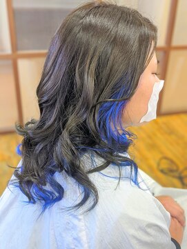 ヘアーサロン クラウド(CROWD) インナーブルー