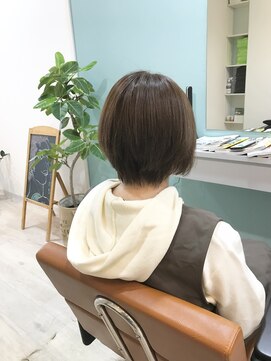 リュタン(LUTIN) LUTIN大人かわいい前下がりショート