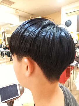 シャンプーボーイ 高校生カット