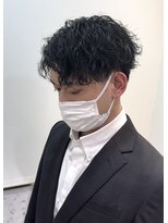 シンシェアサロン 原宿店(Qin shaire salon)&nbsp;ツイストスパイラルパーマ センターパート 波巻きパーマ