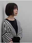 前髪ありの大人のコンパクトボブ(表参道の美容室drop)