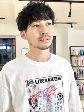 ファイブシーン アオヤマ(5SCENE AOYAMA) 波巻きパーマメンズツイストスパイラルパーマツーブロック