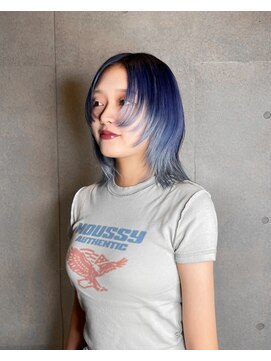 ヴァーディ オモテサンドウ(Vardy omotesando) ブルー/青髪/寒色/グラデーション