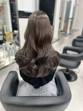 ベレーザシェルト(Beleza scelto) 13504黒髪くびれヘア髪質改善レイヤーカット韓国風巻きワンホン