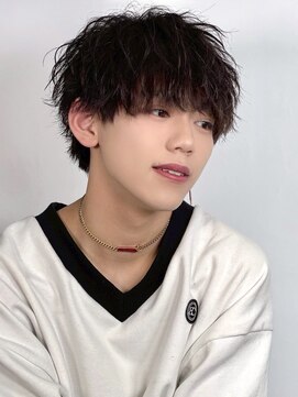 ナチュラル 渋谷(NATURAL) フェザーパーマ/スパイキーショート/サーフカール[メンズ/渋谷]