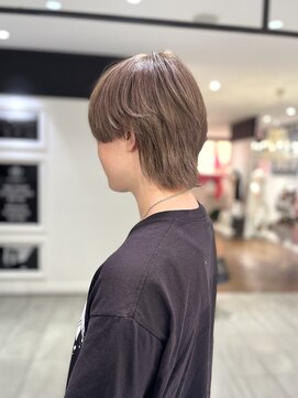 ビーハイブアヴェダ PARCO2店(BEHIVE AVEDA) グレージュメンズウルフ【三橋由奈】