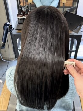 ノア 奈良駅前店(NoA) noa___hikaru 髪質改善縮毛矯正 縮毛矯正 ストレート