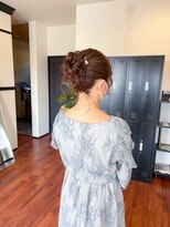 スリーバイザサロン(THREE by the salon) お呼ばれヘアセットアップ
