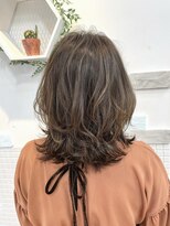 ブルーム コスタ(Blume COSTA)&nbsp;小顔見せ顔周りレイヤーボブ