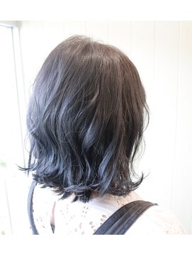 ラピッツヘアデザイン(la Pitt's hair design) 外ハネ×サファイアブルー