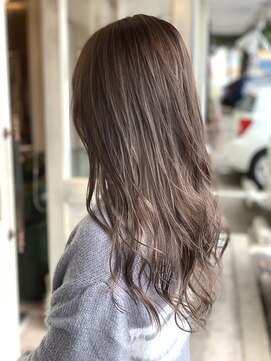 フェーディン(fa/din) パールグレージュ