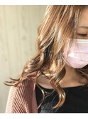 艶ベージュ×ゆる巻き【H eitchエイチ】