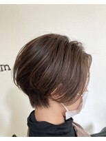 ジェルム ヘアーワークス(germe hair works)&nbsp;柔らか質感で大人可愛い前下がりショート