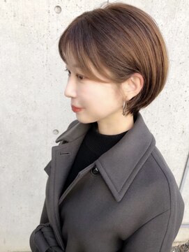 シュリット(schritt) 大人かわいい丸みショート　mutsuki