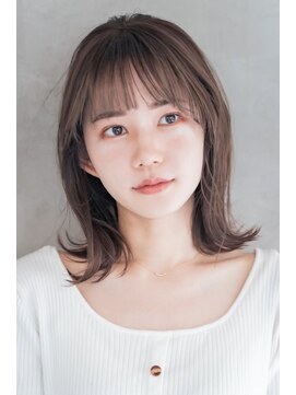 エイミー(Aimee) Aimee 町田　ココアブラウン×外ハネミディ