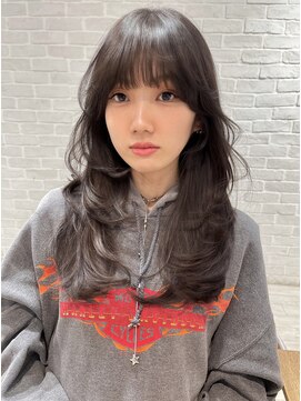 レイラバイアフロート 吉祥寺(Lila by afloat) ロングレイヤーカット／ウルフカット／前髪パーマ/20代30代40代