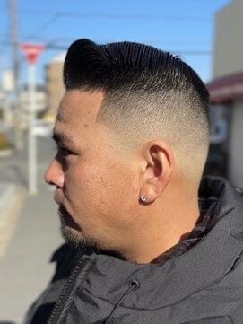 ヘアーラボ 樟葉(Hair Labo) スキンフェード パートスタイル 南楠葉