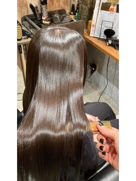 カフェアンドヘアサロン リバーブ(cafe&hair salon re:verb) 髪質改善縮毛矯正