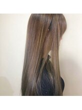 ロカビリー(Rockabilly) 髪質改善ケアカラー#豊川美容室#諏訪町#眉毛#小顔#フェイシャル