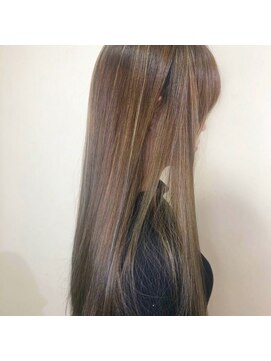 ロカビリー(Rockabilly) 髪質改善ケアカラー#豊川美容室#諏訪町#眉毛#小顔#フェイシャル