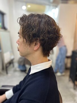 メンズカット バイ ソイクフ(メンズカット by SOY-KUFU) MEN’SHAIR波巻きセンターパートヘア